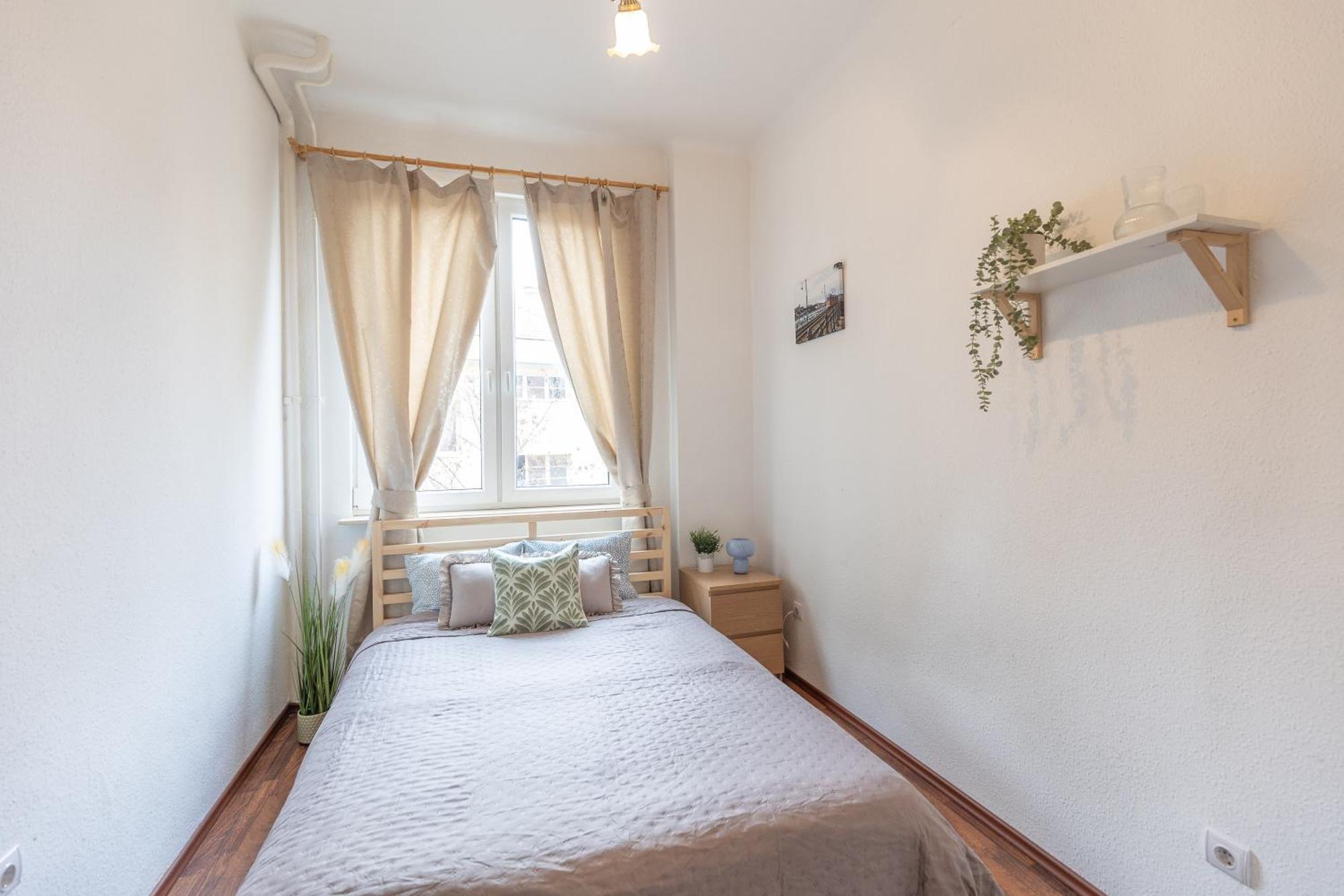 Riverside Balcony Apartment With View To Danube Будапеща Екстериор снимка